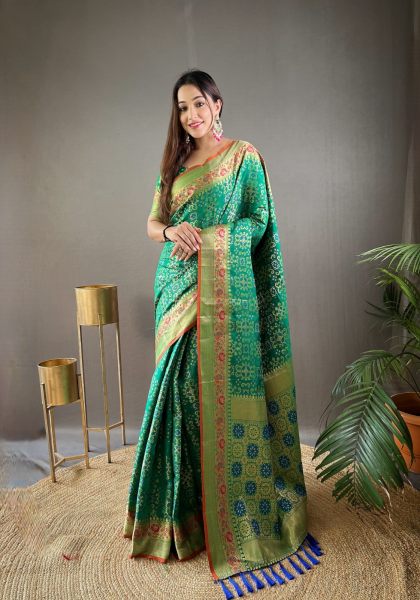 drape inPure bandhej patola Silk saree In Green Colour silk saree